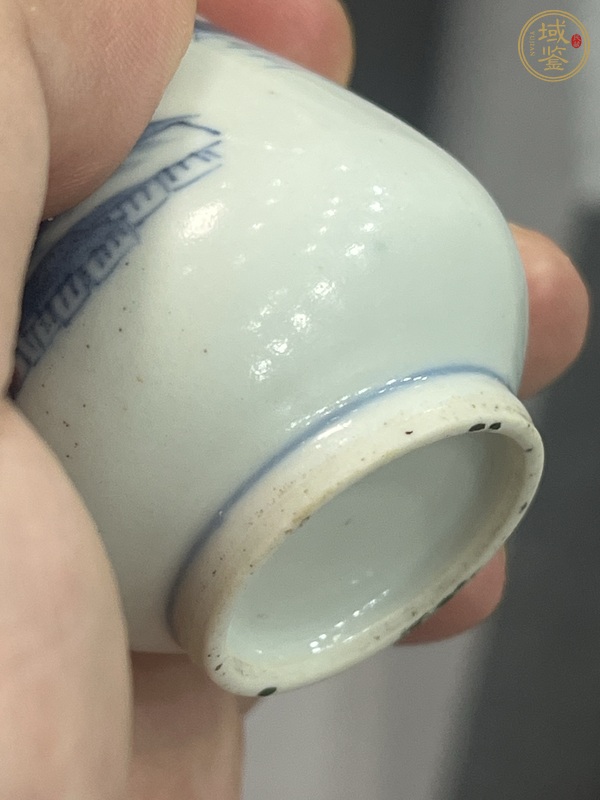 古玩陶瓷青花山水人物小瓶真品鑒賞圖