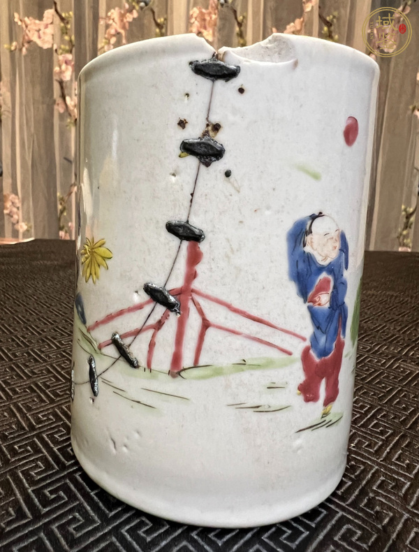 古玩陶瓷福在眼前指日高升筆筒真品鑒賞圖