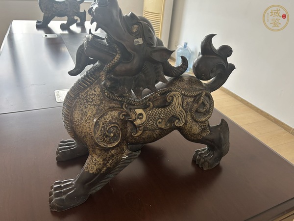 古玩銅器銅麒麟真品鑒賞圖