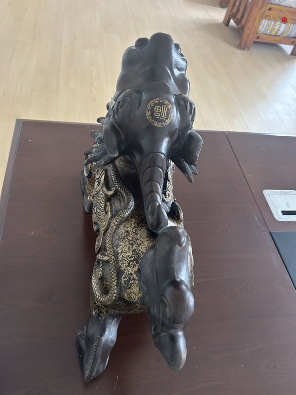 古玩銅器銅麒麟真品鑒賞圖