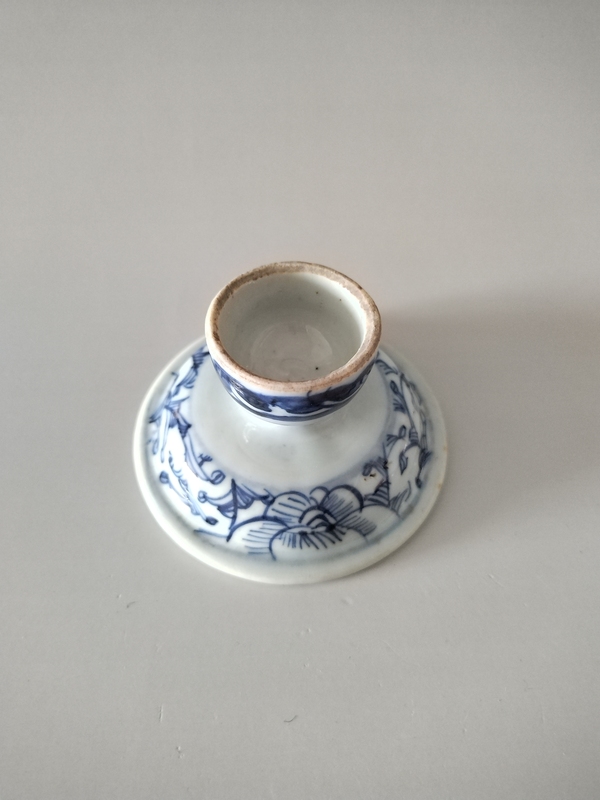 古玩陶瓷（珍貴茶器）青花淡描花卉高足茶盞托拍賣，當(dāng)前價(jià)格888元