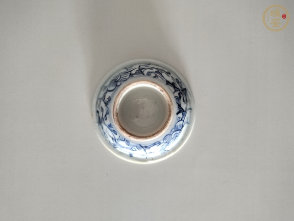 古玩陶瓷青花淡描花卉高足盞托真品鑒賞圖