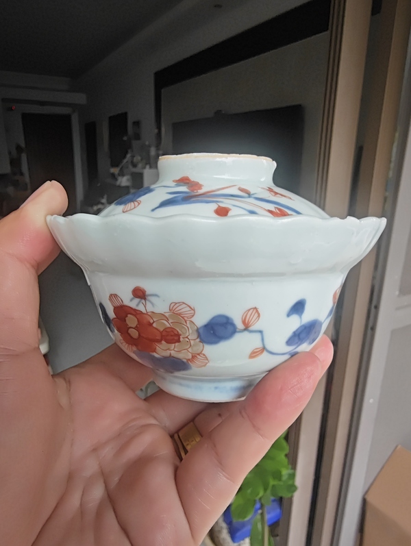 古玩陶瓷康熙青花礬紅描金花口蓋碗拍賣，當前價格600元