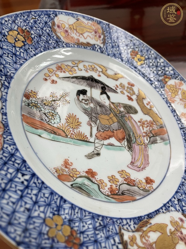 古玩陶瓷青花五彩人物故事紋盤(pán)真品鑒賞圖