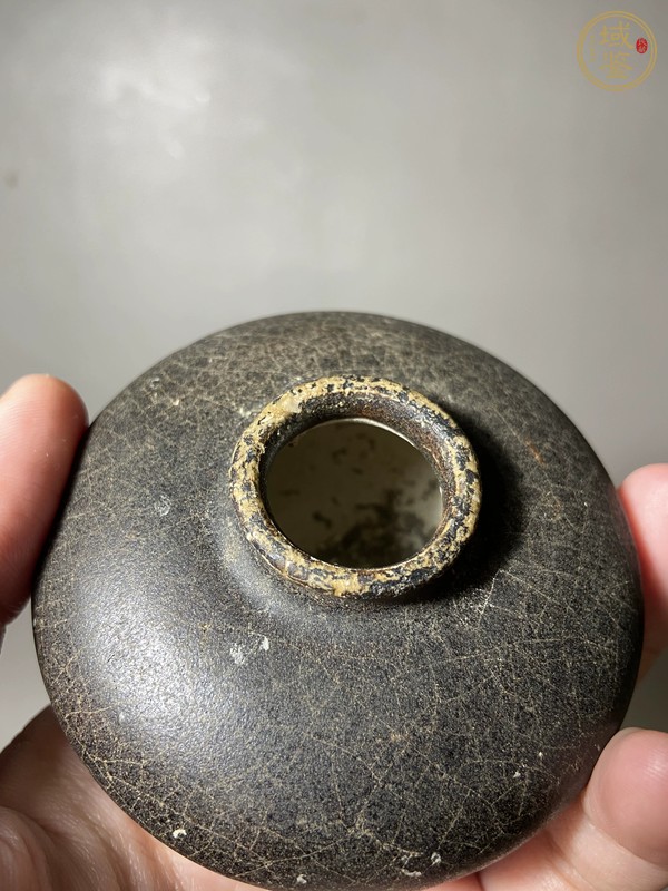 古玩陶瓷黑釉水盂真品鑒賞圖