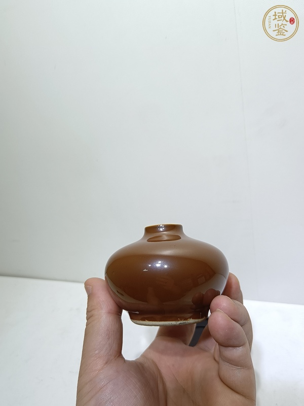 古玩陶瓷紫金釉小罐真品鑒賞圖