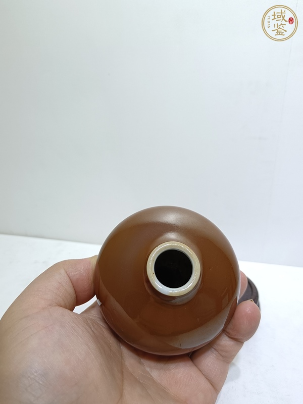 古玩陶瓷紫金釉小罐真品鑒賞圖
