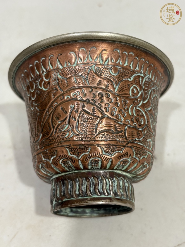 古玩銅器杯子真品鑒賞圖