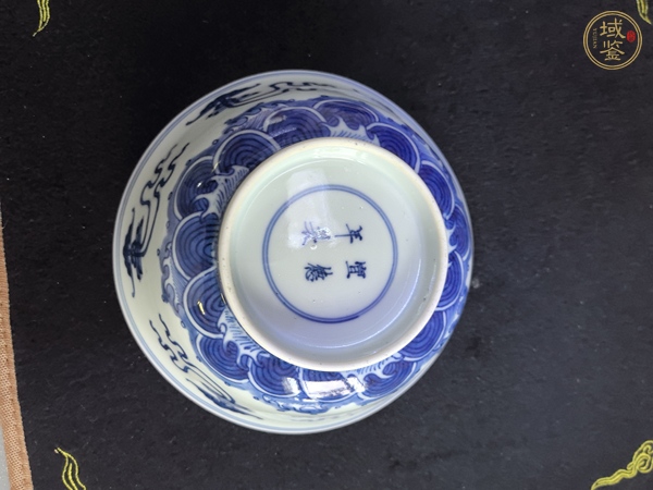 古玩陶瓷青花鯉桂鰱鳙圖撇口碗真品鑒賞圖