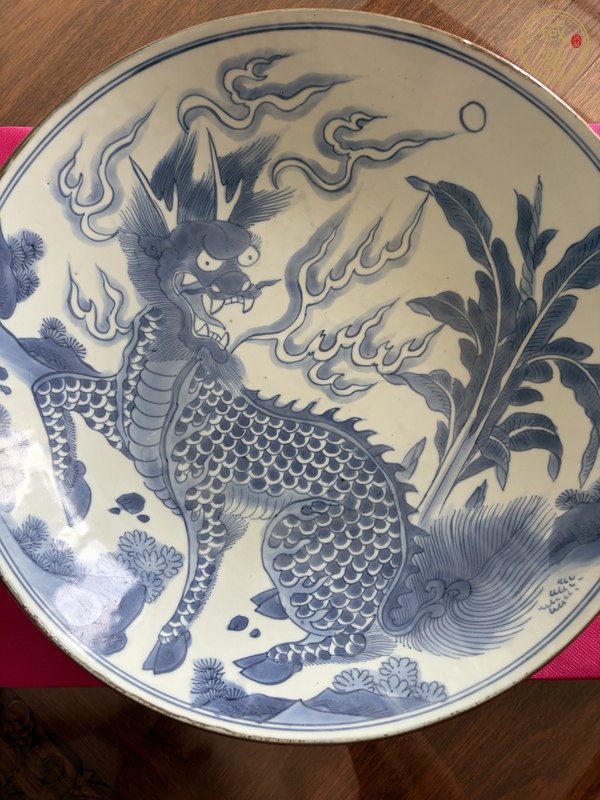 古玩陶瓷青花盤真品鑒賞圖