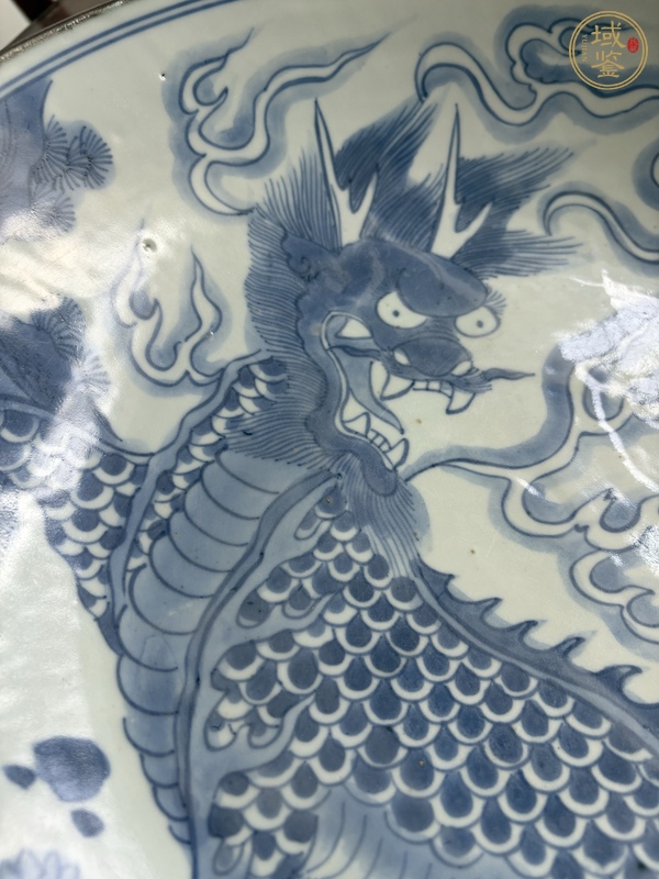 古玩陶瓷青花盤真品鑒賞圖