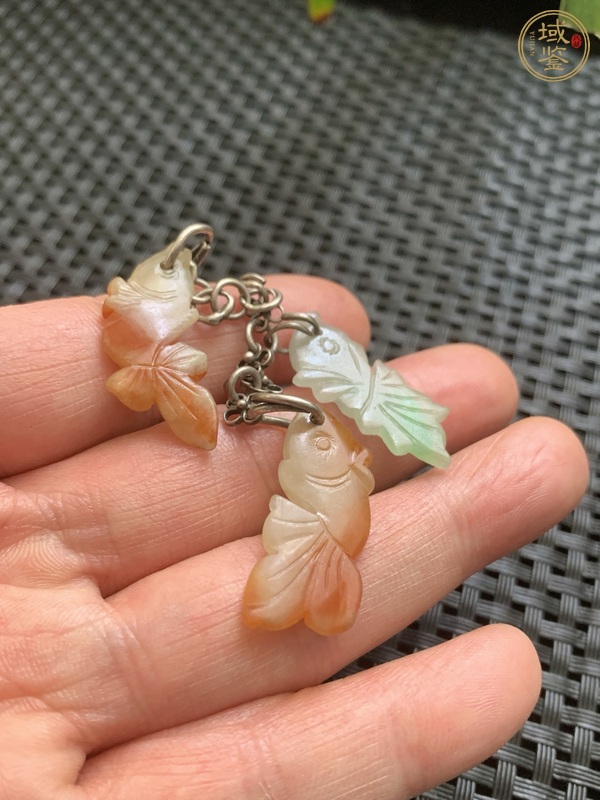 古玩玉器翡翠雕“魚形墜飾”真品鑒賞圖