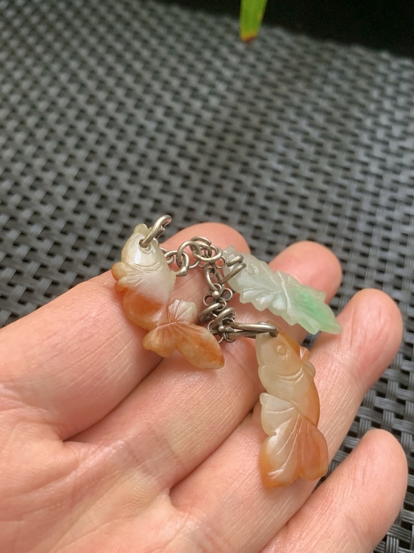 古玩玉器清代翡翠雕“魚形墜飾”拍賣，當(dāng)前價(jià)格18000元