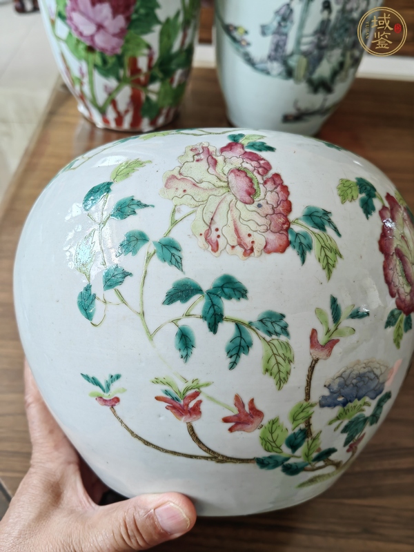 古玩鳳凰牡丹紋粉彩西瓜罐真品鑒賞圖