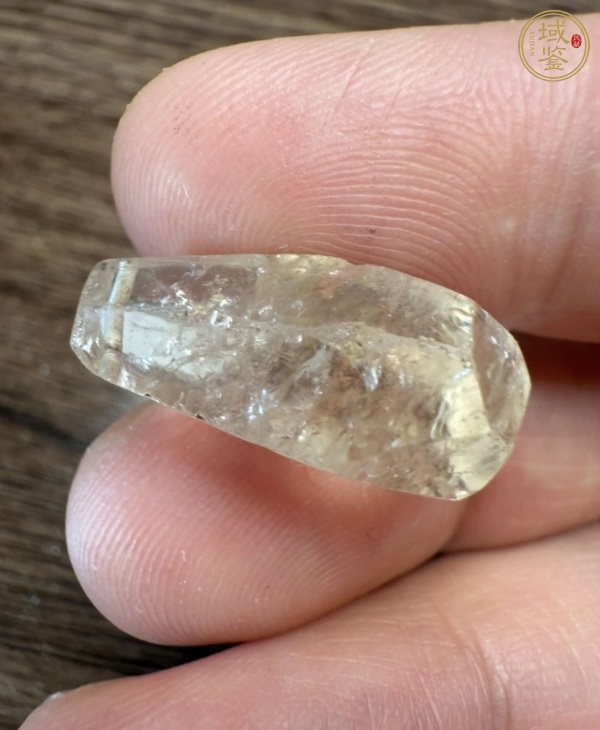 古玩玉器天然水晶墜子真品鑒賞圖