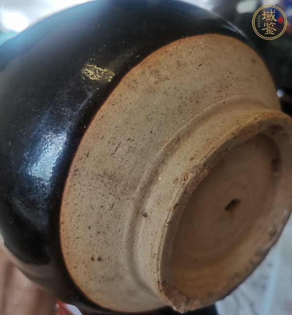 古玩陶瓷磁州窯黑釉雞心罐真品鑒賞圖