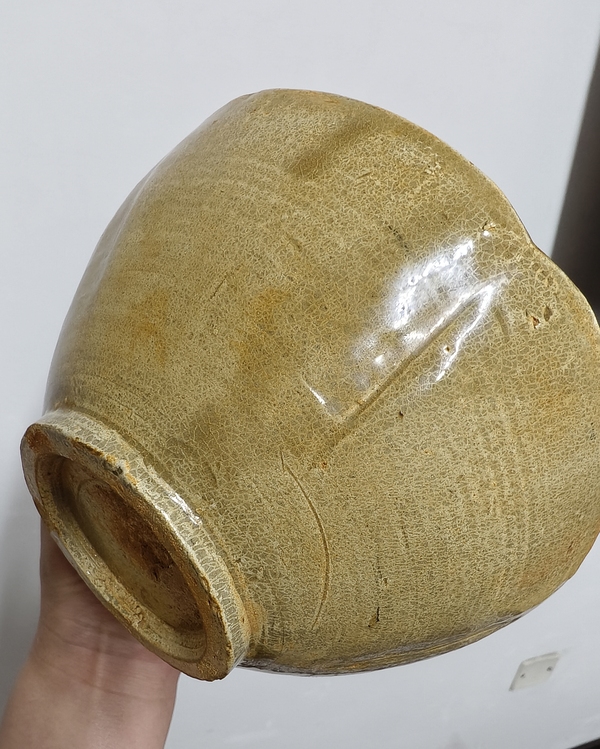 古玩陶瓷青釉出筋花口碗拍賣(mài)，當(dāng)前價(jià)格2200元