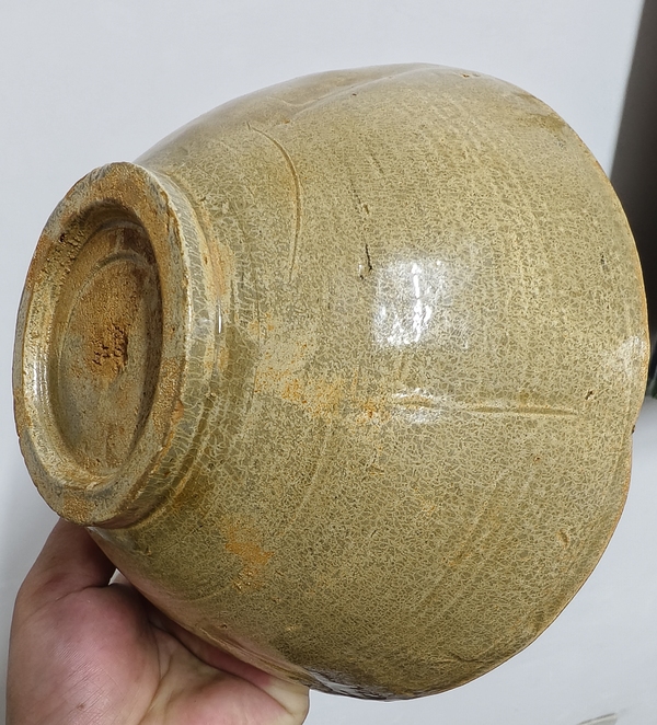 古玩陶瓷青釉出筋花口碗拍賣(mài)，當(dāng)前價(jià)格2200元