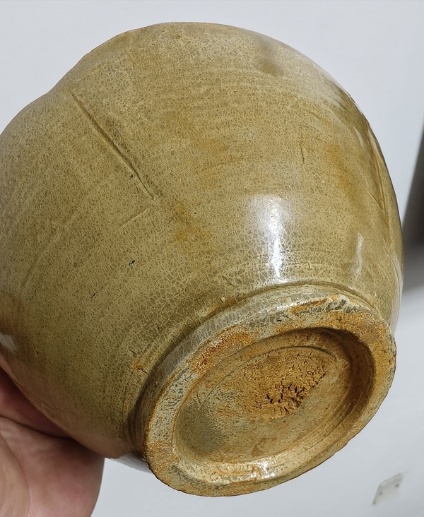 古玩陶瓷青釉出筋花口碗拍賣(mài)，當(dāng)前價(jià)格2200元