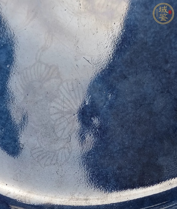 古玩陶瓷灑藍描金花卉紋折沿盤真品鑒賞圖