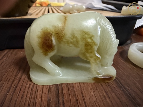 古玩玉器天然和田玉馬真品鑒賞圖