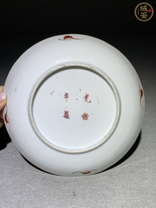 古玩陶瓷富貴萬代粉彩盤真品鑒賞圖
