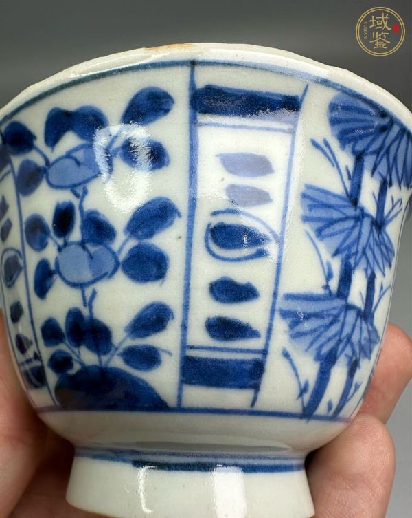 古玩陶瓷清代 青花花卉紋杯(日本)真品鑒賞圖