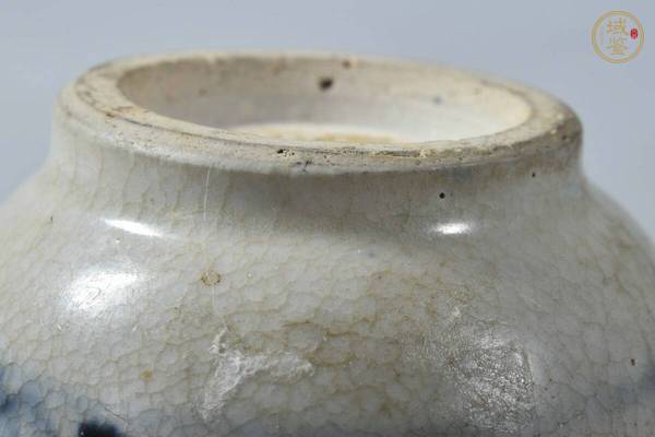 古玩陶瓷明中期 青花花卉紋小罐真品鑒賞圖