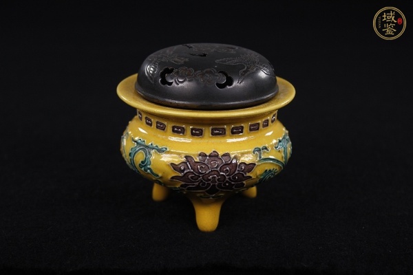 古玩陶瓷民國 素三彩花卉紋香爐（日本交趾）真品鑒賞圖