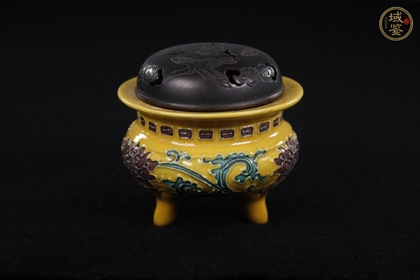 古玩陶瓷民國 素三彩花卉紋香爐（日本交趾）真品鑒賞圖
