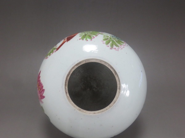 古玩陶瓷晚清粉彩花鳥紋西瓜罐拍賣，當(dāng)前價(jià)格1550元