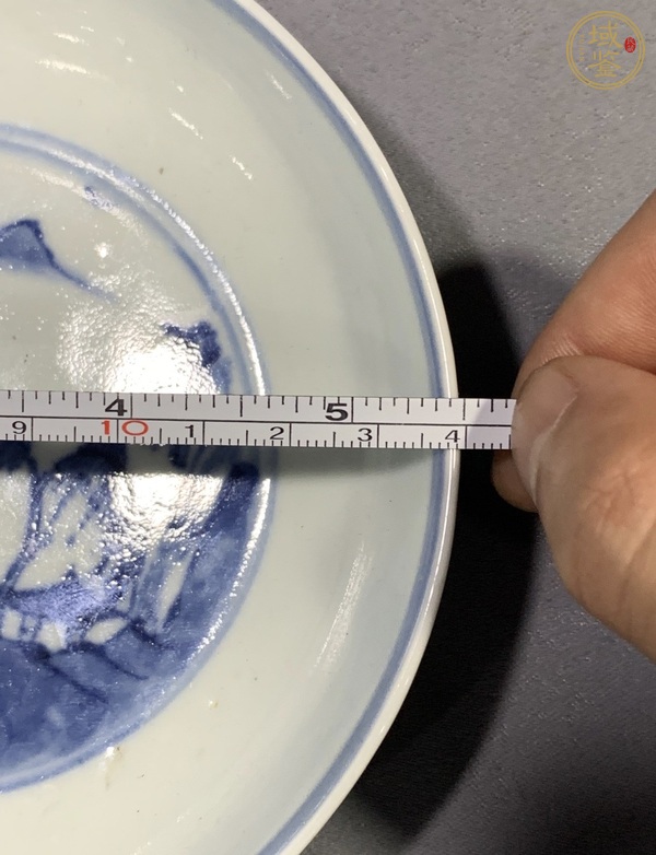 古玩陶瓷清中期青花盤真品鑒賞圖