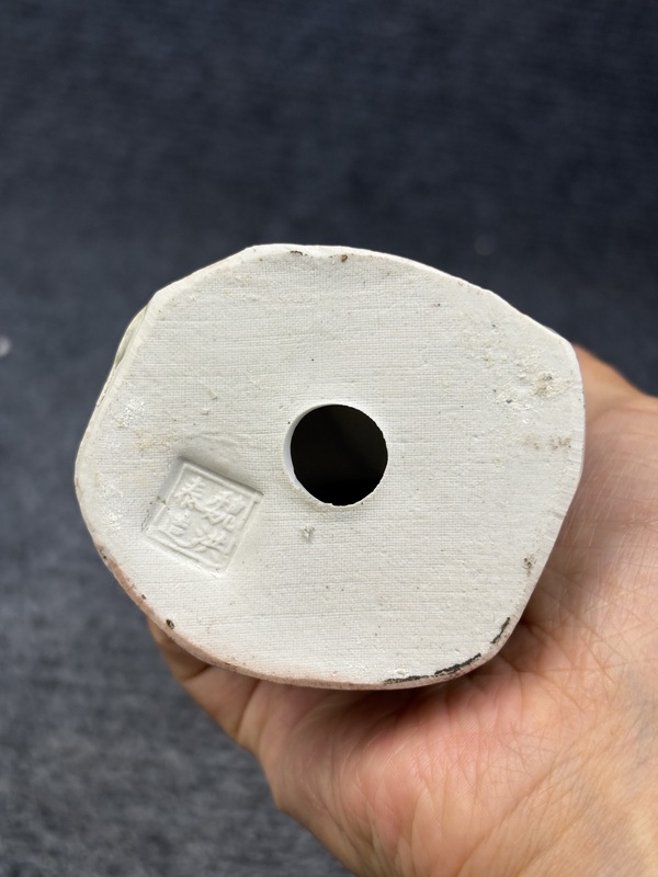 古玩陶瓷漁夫塑像拍賣，當(dāng)前價(jià)格0元