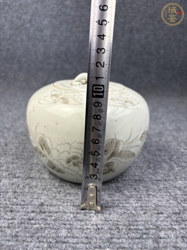 古玩陶瓷刻瓷牡丹花卉紋圍棋罐真品鑒賞圖