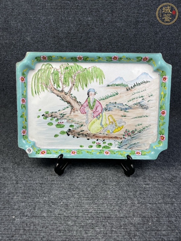 古玩銅胎畫(huà)琺瑯人物紋茶盤(pán)真品鑒賞圖