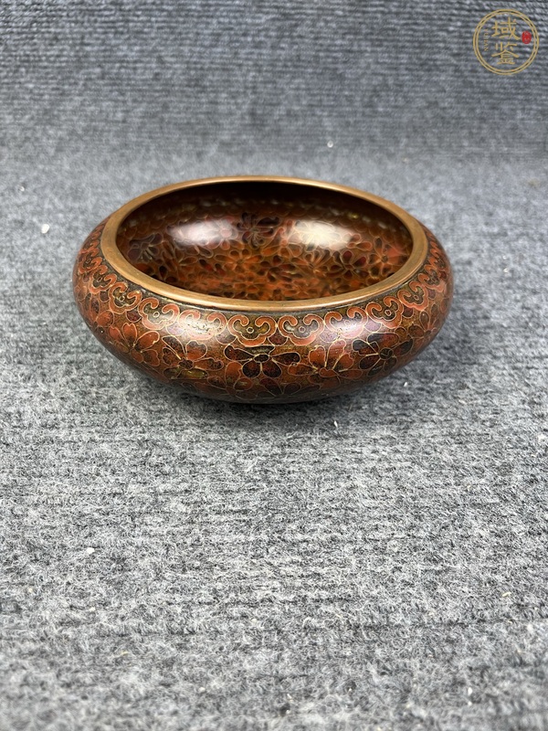 古玩銅胎掐絲琺瑯銅鑼洗真品鑒賞圖