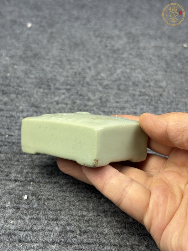 古玩陶瓷豆青釉水滴真品鑒賞圖