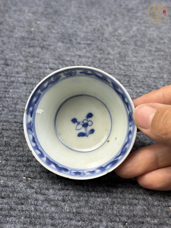 古玩陶瓷青花牡丹花卉紋杯真品鑒賞圖