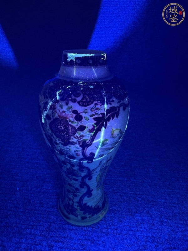 古玩陶瓷乾隆廣彩合家歡雞腿瓶真品鑒賞圖
