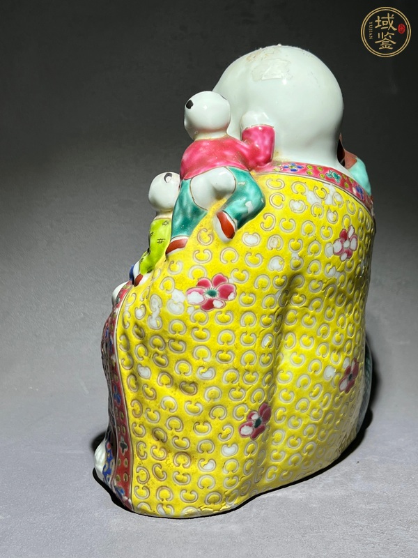 古玩陶瓷五子鬧佛粉彩塑像真品鑒賞圖