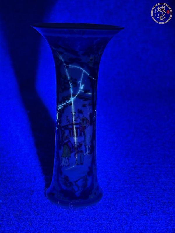 古玩陶瓷乾隆廣彩合家歡花觚真品鑒賞圖