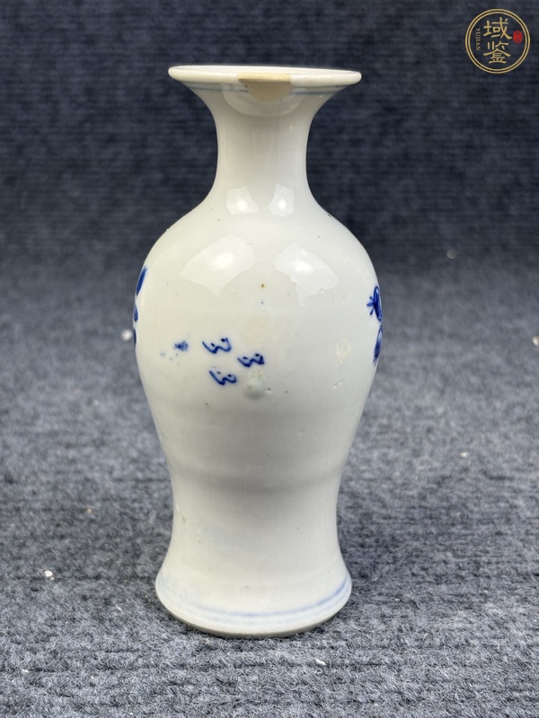 古玩陶瓷青花花鳥紋觀音瓶真品鑒賞圖