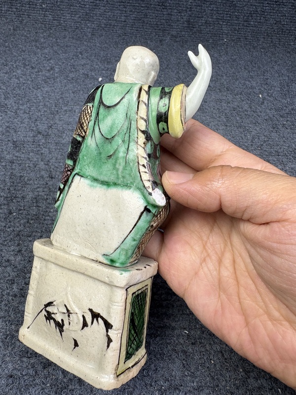 古玩陶瓷素三彩人物素像拍賣，當前價格999元