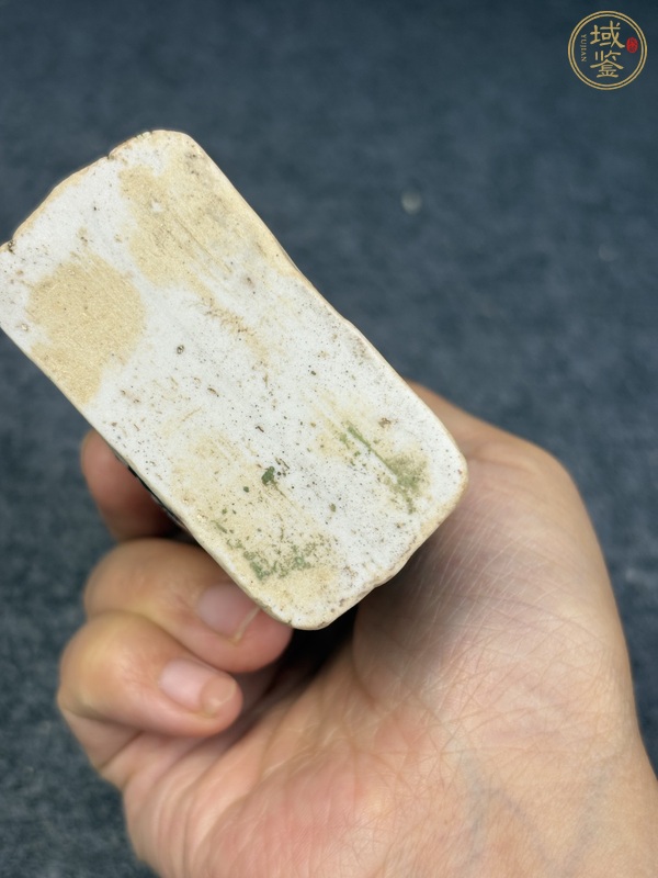 古玩陶瓷素三彩人物素像真品鑒賞圖