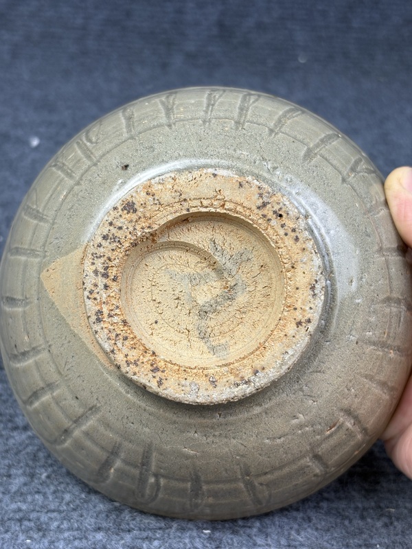古玩陶瓷龍泉青瓷蓮瓣紋碗拍賣，當前價格999元