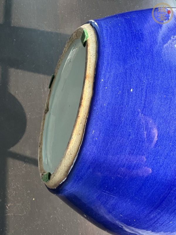 古玩陶瓷霽藍釉罐真品鑒賞圖