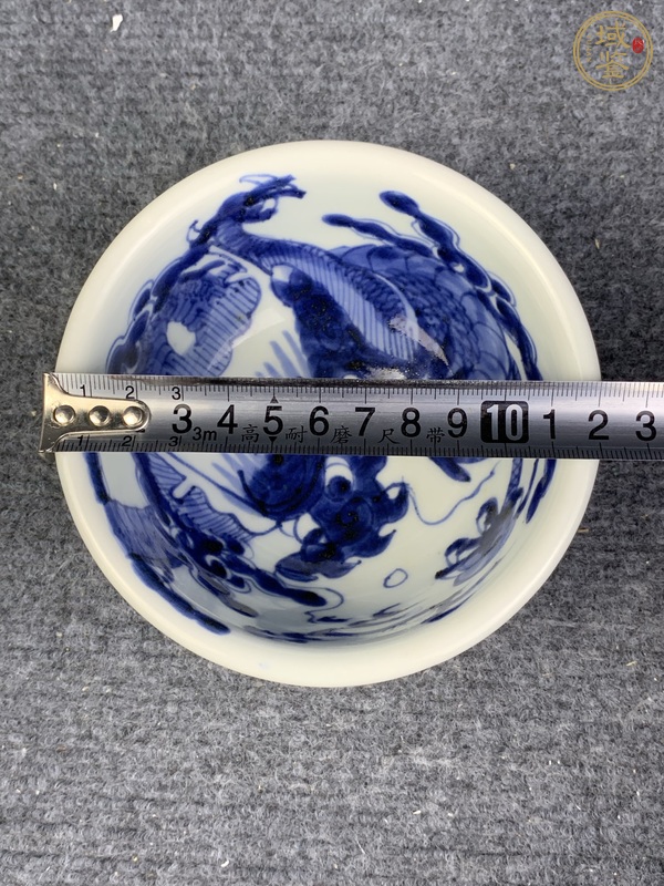古玩陶瓷過(guò)墻龍紋杯真品鑒賞圖