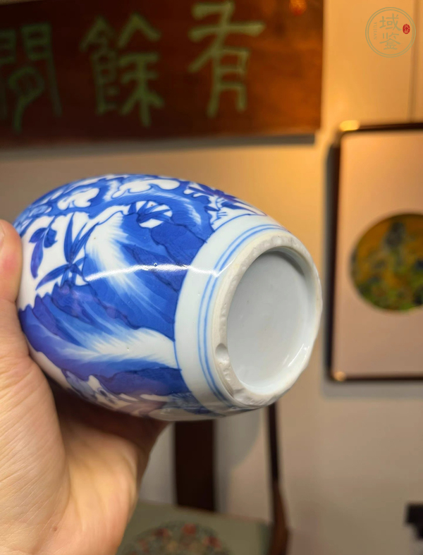 古玩花卉紋青花罐真品鑒賞圖