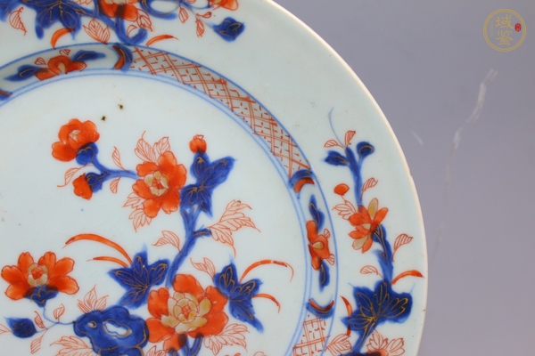 古玩陶瓷清康熙·青花礬紅描金折枝牡丹紋折沿盤真品鑒賞圖