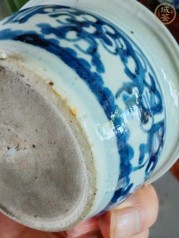 古玩陶瓷青花夔龍紋香爐真品鑒賞圖